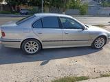 BMW 525 2000 года за 3 200 000 тг. в Шымкент – фото 2
