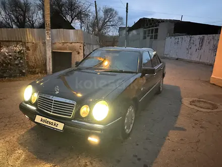 Mercedes-Benz E 430 1998 года за 4 900 000 тг. в Шымкент – фото 12