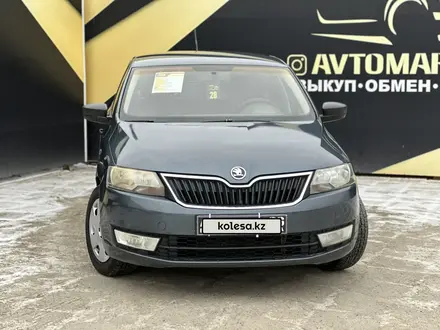 Skoda Rapid 2014 года за 3 700 000 тг. в Атырау – фото 3