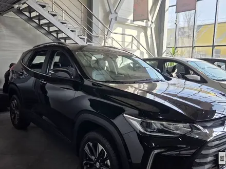 Chevrolet Tracker Premier 2025 года за 10 740 000 тг. в Петропавловск – фото 3