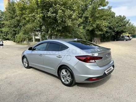 Hyundai Elantra 2020 года за 8 300 000 тг. в Алматы – фото 4