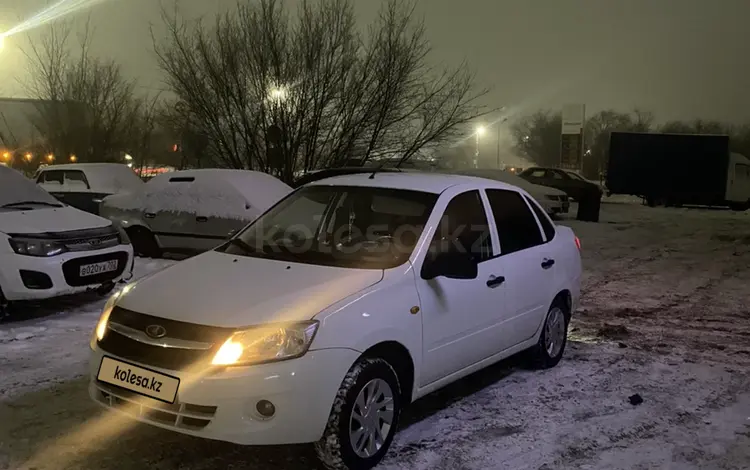 ВАЗ (Lada) Granta 2190 2013 годаүшін3 000 000 тг. в Уральск