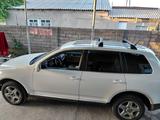 Volkswagen Touareg 2005 года за 4 500 000 тг. в Шымкент – фото 4
