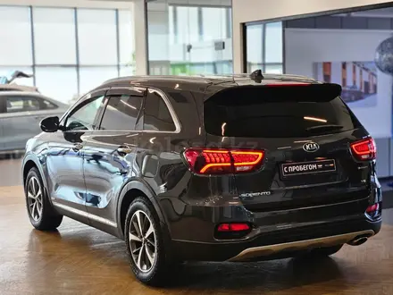 Kia Sorento 2019 года за 10 000 000 тг. в Астана – фото 4