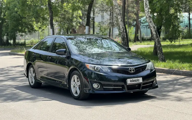 Toyota Camry 2014 годаүшін8 900 000 тг. в Алматы