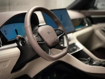 BYD Song Plus Flagship 150 DM-i 2025 года за 16 600 000 тг. в Астана – фото 7