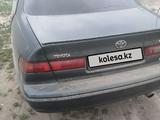 Toyota Camry 1998 годаfor3 300 000 тг. в Талдыкорган – фото 3