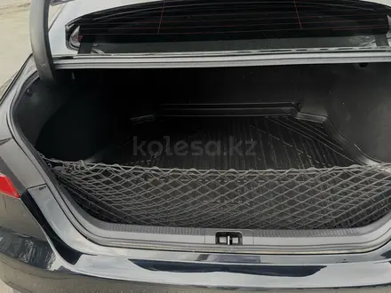 Toyota Camry 2018 года за 14 400 000 тг. в Алматы – фото 6