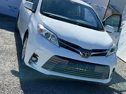 Toyota Sienna 2015 года за 15 000 000 тг. в Кызылорда