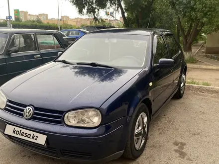 Volkswagen Golf 2000 года за 2 200 000 тг. в Астана