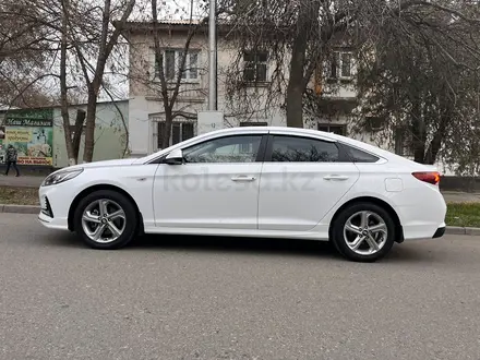 Hyundai Sonata 2021 года за 9 800 000 тг. в Шымкент – фото 7