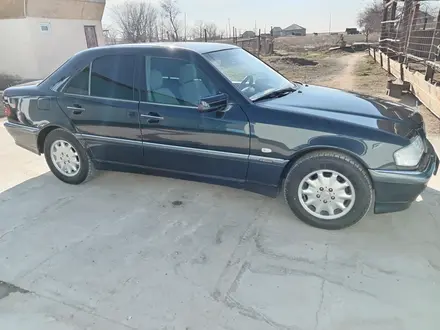 Mercedes-Benz C 240 1997 года за 3 300 000 тг. в Алматы – фото 14