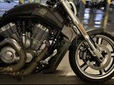 Harley-Davidson  V-Rod Muscle 2011 года за 8 500 000 тг. в Актобе – фото 2