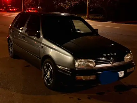 Volkswagen Golf 1993 года за 1 100 000 тг. в Астана – фото 2