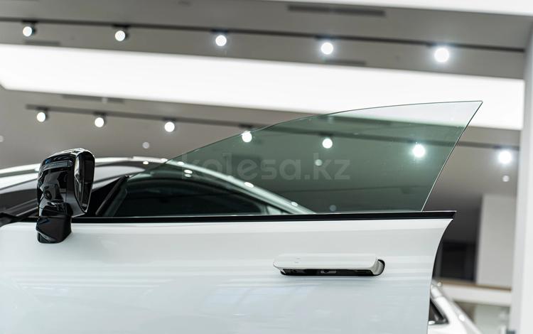 Zeekr 001 Flagship — миниатюра 4