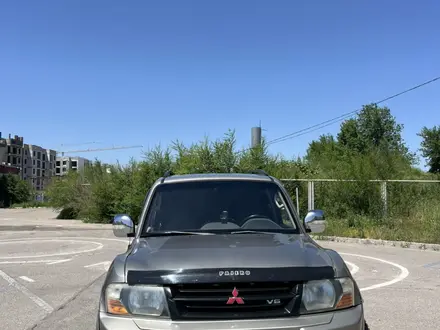 Mitsubishi Pajero 2000 года за 4 300 000 тг. в Алматы – фото 2