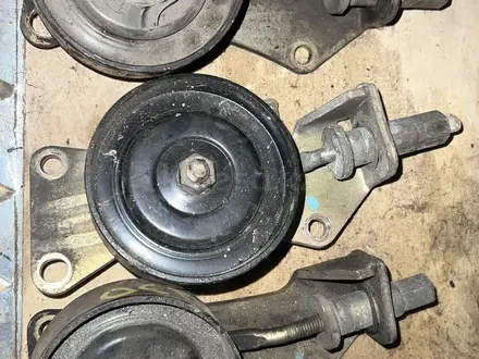 Натяжитель ремня 2JZ VQ30 за 6 650 тг. в Астана