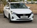 Hyundai Accent 2021 года за 7 100 000 тг. в Актобе – фото 3