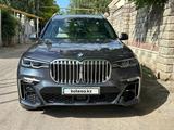 BMW X7 2021 года за 41 500 000 тг. в Алматы – фото 2