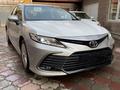 Toyota Camry 2023 годаүшін18 000 000 тг. в Алматы – фото 2