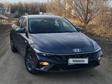 Hyundai Elantra 2024 года за 9 100 000 тг. в Уральск – фото 2