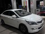 Hyundai Solaris 2015 года за 5 600 000 тг. в Уральск – фото 2