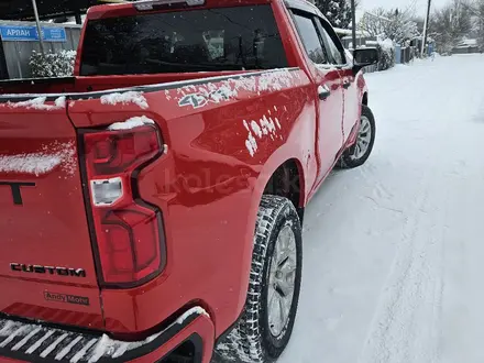 Chevrolet Silverado 2021 года за 29 000 000 тг. в Алматы – фото 19