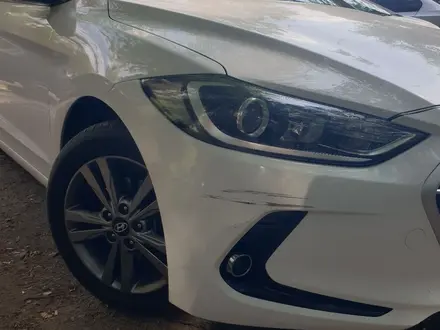 Hyundai Elantra 2018 года за 6 700 000 тг. в Алматы – фото 14