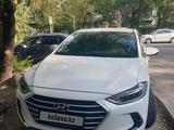 Hyundai Elantra 2018 годаүшін6 700 000 тг. в Алматы
