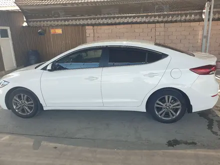 Hyundai Elantra 2018 года за 6 700 000 тг. в Алматы – фото 3