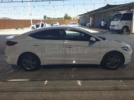 Hyundai Elantra 2018 года за 6 700 000 тг. в Алматы – фото 7