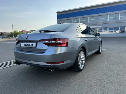 Skoda Superb 2019 года за 12 000 000 тг. в Уральск – фото 5