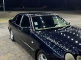 Mercedes-Benz E 320 1997 года за 3 100 000 тг. в Шиели