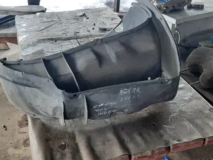 Подкрыльники ауди 100с3 за 5 000 тг. в Усть-Каменогорск