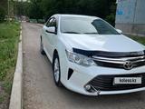 Toyota Camry 2015 годаүшін10 900 000 тг. в Усть-Каменогорск – фото 2