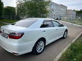 Toyota Camry 2015 годаүшін10 900 000 тг. в Усть-Каменогорск – фото 5