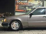 Mercedes-Benz E 220 1994 годаүшін1 300 000 тг. в Астана