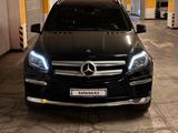 Mercedes-Benz GL 500 2014 годаүшін17 000 000 тг. в Алматы – фото 2