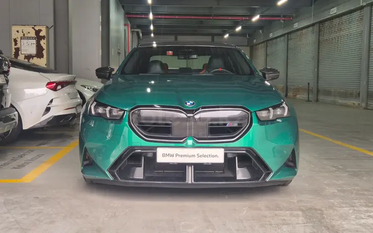BMW M5 2024 года за 76 800 000 тг. в Астана