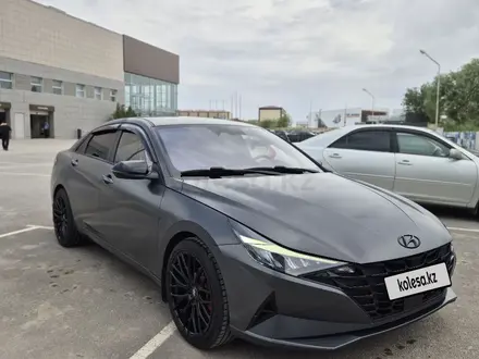 Hyundai Elantra 2022 года за 8 200 000 тг. в Кызылорда – фото 3