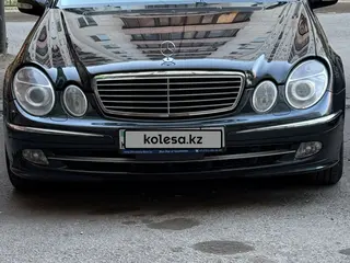 Mercedes-Benz E 320