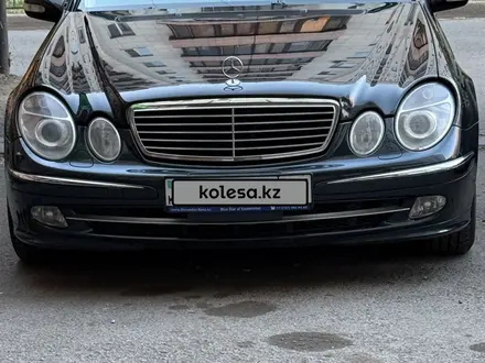 Mercedes-Benz E 320 2003 года за 4 600 000 тг. в Астана