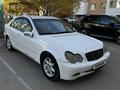 Mercedes-Benz C 240 2000 года за 2 100 000 тг. в Косшы