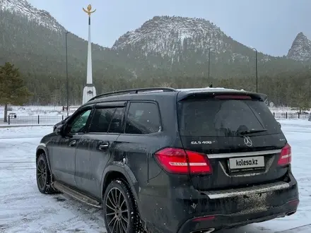 Mercedes-Benz GLS 400 2017 года за 31 300 000 тг. в Атырау – фото 15