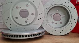Тормозные диски за 14 000 тг. в Алматы