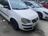 Volkswagen Polo 2007 года за 1 200 000 тг. в Алматы – фото 4