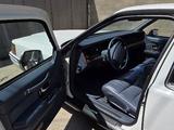 Lincoln Town Car 1992 года за 18 000 000 тг. в Алматы – фото 2