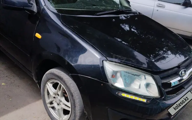 ВАЗ (Lada) Granta 2190 2013 года за 1 700 000 тг. в Семей