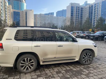 Toyota Land Cruiser 2018 года за 37 000 000 тг. в Астана – фото 12