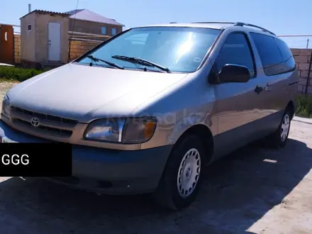 Toyota Sienna 2000 года за 5 000 000 тг. в Актау